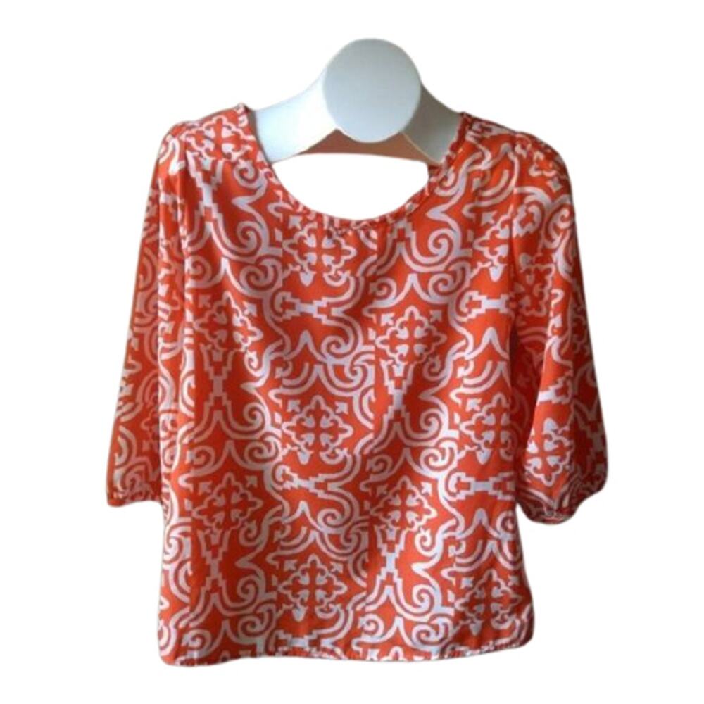 Francesca’s Buttons Brand 3/4 sleeve top small
